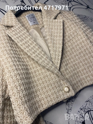 Дамски комплект с пола и късо сако, снимка 3 - Други - 53280299