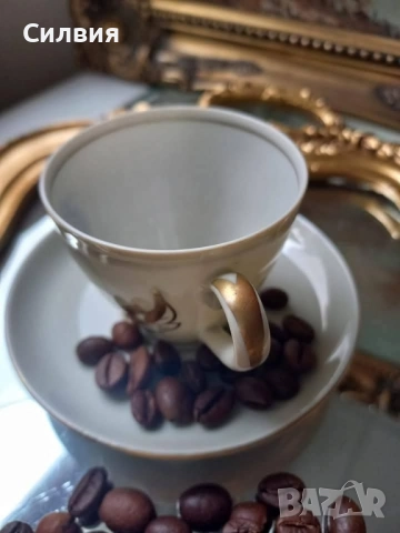 Малка чаша за кафе с чинийка, снимка 3 - Колекции - 52368755