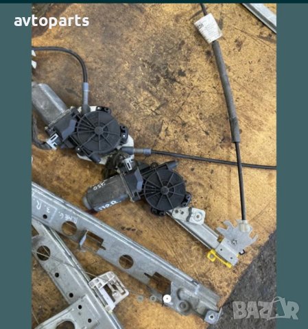 Renault meganne 2005година хечбег стъклоповдигачи и машинки ел стъкла, снимка 3 - Части - 40395336