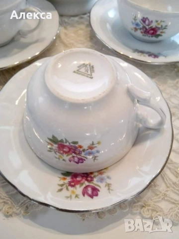 Сервиз за чай , снимка 4 - Сервизи - 52774943