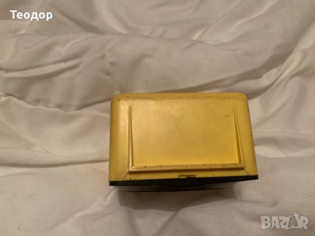 часовник, снимка 4 - Стенни часовници - 44088112