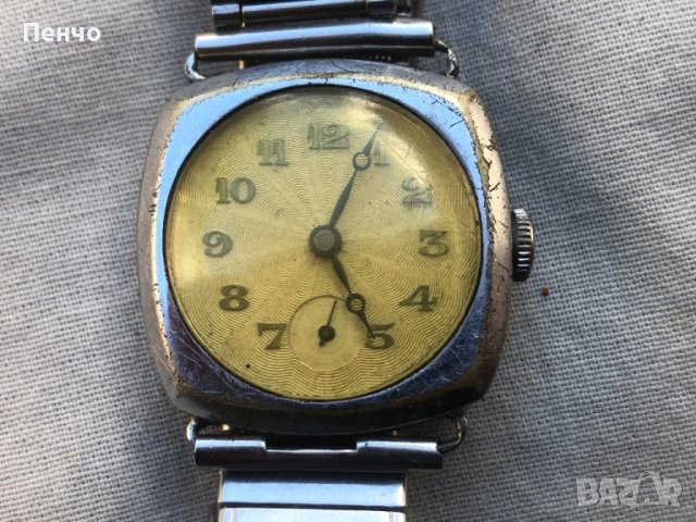 стар ръчен часовник