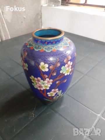 Красива ваза клоазоне бронз емайл, снимка 2 - Антикварни и старинни предмети - 53313036