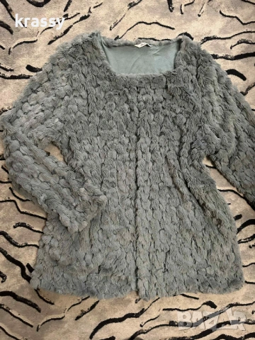 Страхотно голямо тънко дамско палто с пух (размер 2ХЛ)