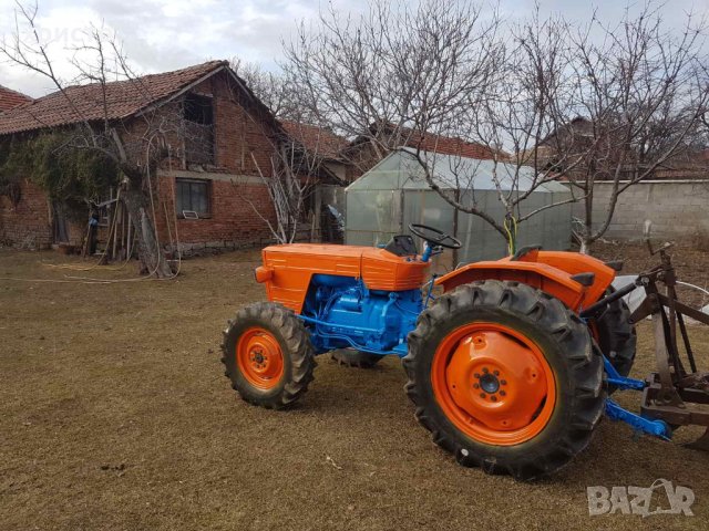 трактор , снимка 2 - Селскостопанска техника - 23539505