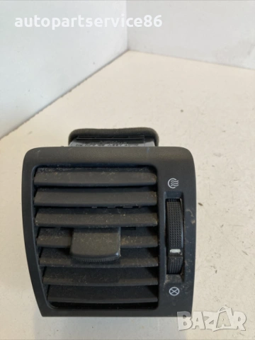 Въздушен отвор за арматурното табло преден десен за KIA Sorento 2.5 CRDi (2009) 97490-3E000