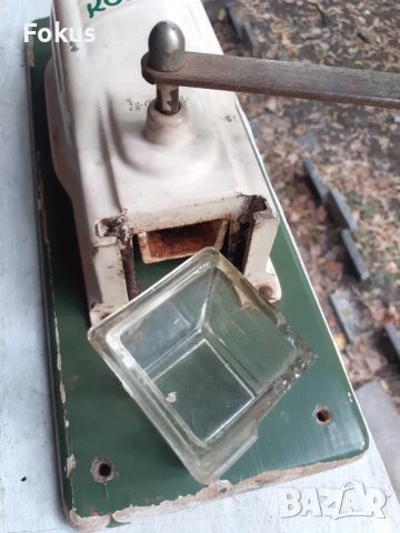 Находка стара антикварна кафемелачка Peter Dienes, снимка 4 - Антикварни и старинни предмети - 53461012