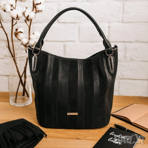 Дамска чанта с голямо отделение и елегантен дизайн, снимка 5 - Чанти - 52585823