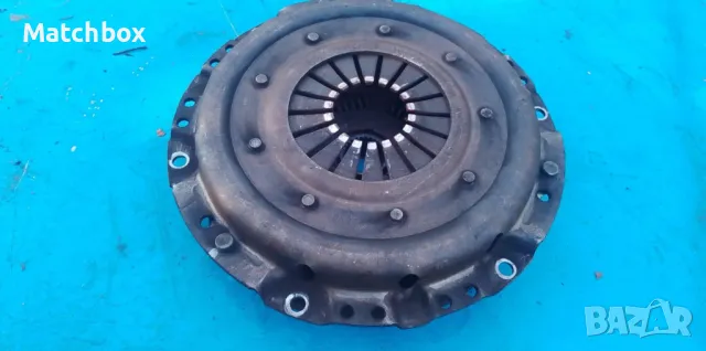 Притисквателен и феродов диск за Мерцедес 124 200Е 250Д, снимка 4 - Части - 47758715