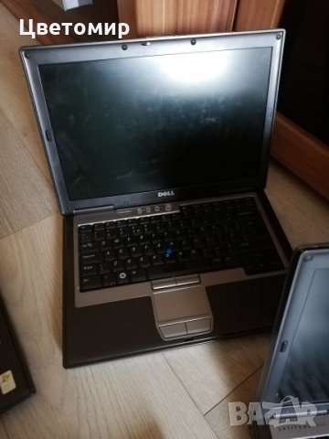 Лаптоп Dell Latitude D620 / D630, снимка 3 - Лаптопи за дома - 26385250