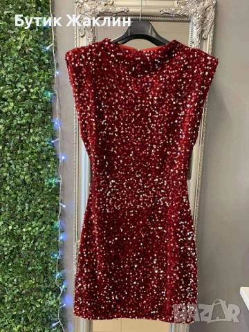 Пайетна рокля с гол гръб , снимка 2 - Рокли - 52487467