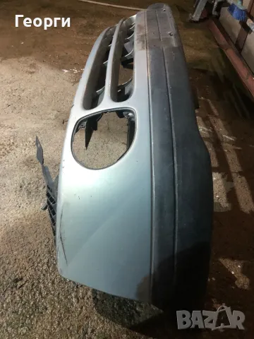 Renault Clio предна броня, снимка 2 - Части - 49107896