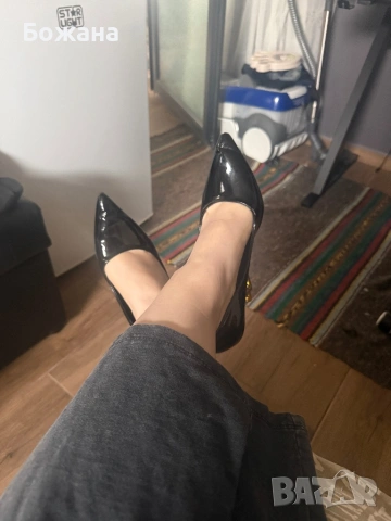 Високи токчета обувки yves saint laurent , снимка 3 - Дамски обувки на ток - 53230411