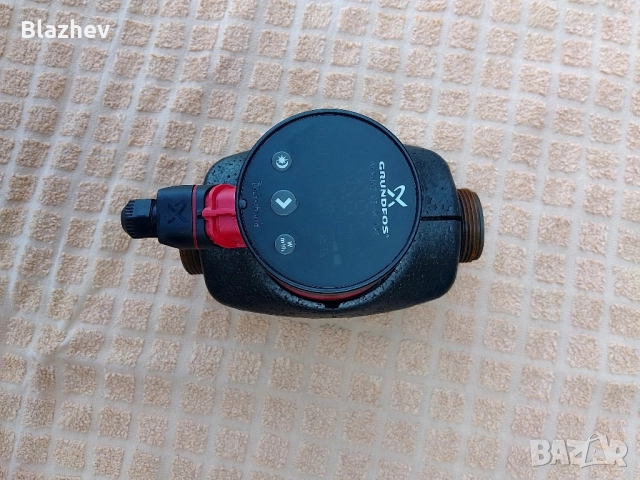 Grundfos Alfa 2 25-40 180 циркулационна помпа 