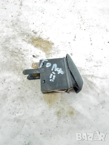 Бутон, Копче за подгре на задното стъкло за Фолксваген Голф 2, VW Golf 2, 191959621B, снимка 2 - Части - 47986382