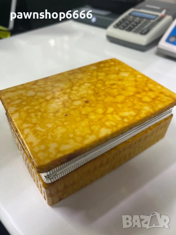 Кутия за бижута от алабастър 