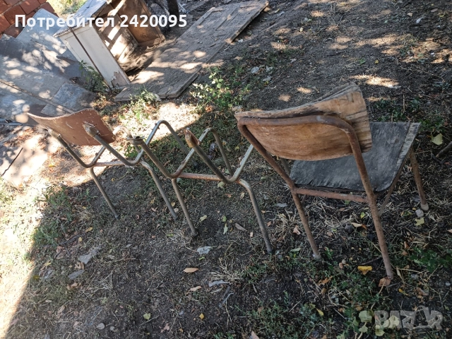 3 броя железни стола-50лв, снимка 4 - Столове - 51792837