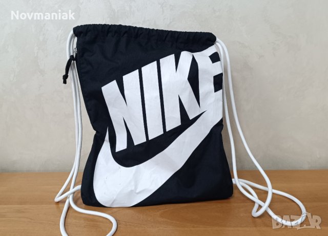 Nike-Много Запазена, снимка 5 - Раници - 43940381