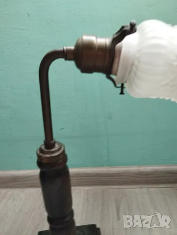 Стара настолна лампа, снимка 3 - Настолни лампи - 47557666