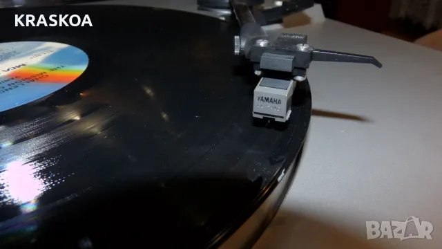 YAMAHA P-200, снимка 6 - Грамофони - 47918901