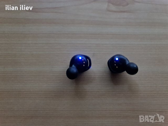 JBL Live 300TWS Хендсфри слушалка , снимка 5 - Безжични слушалки - 33675436