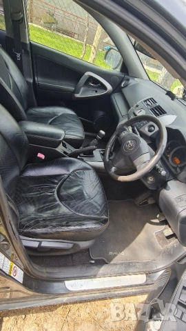 ТОЙОТА RAV4 2.2 XT-R, снимка 4 - Автомобили и джипове - 51490821