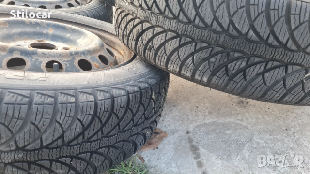 Джанти с гуми Toyota Yaris  15 ки, снимка 2 - Гуми и джанти - 52278173