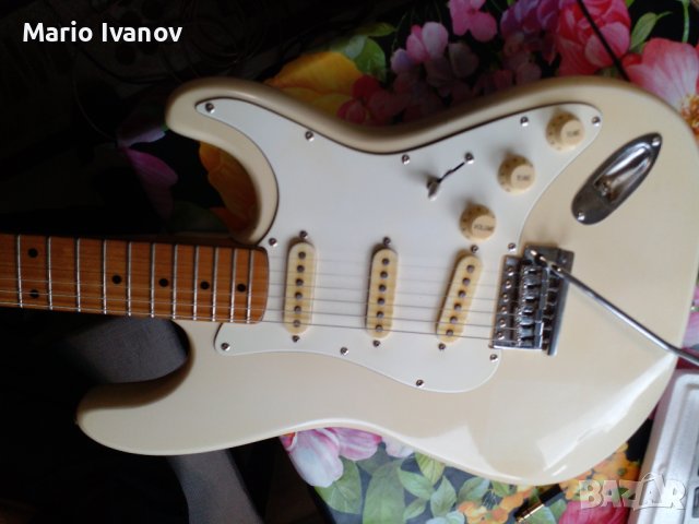 Японска китара  Hondo Stratocaster 1981, снимка 5 - Китари - 42931696