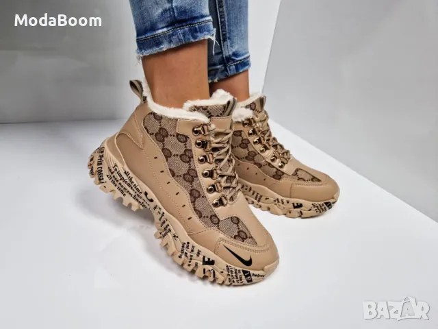 Nike дамски маратонки Два цвята , снимка 10 - Маратонки - 48474375