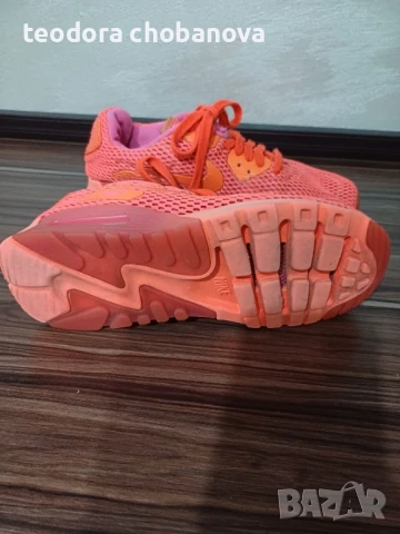 Nike Air Max Neon, снимка 5 - Маратонки - 50773468