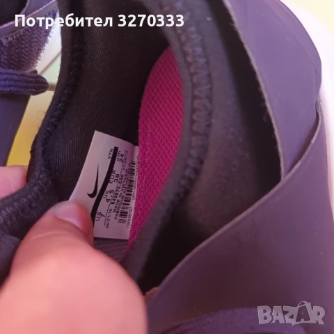 Дамски маратонки Nike , снимка 6 - Маратонки - 51395095