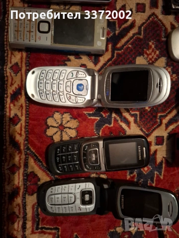 Стари телефони, снимка 7 - Samsung - 53236227