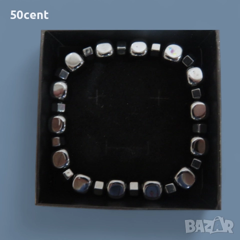 Мъжка гривна от естествен хематит.