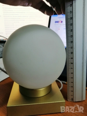 Нощна лампа със сензор, снимка 7 - Настолни лампи - 53198933