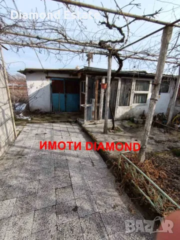 Двуетажна къща в село Върбица общ. Димитровград, снимка 14 - Къщи - 49859239