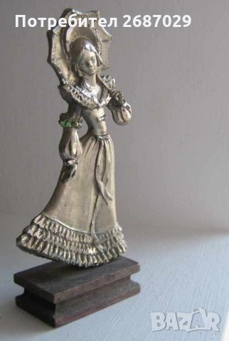 Стара красива метална фигура фигурка дама с чадър статуетка, снимка 5 - Статуетки - 28949517