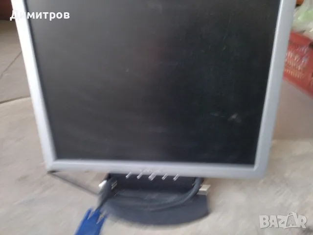 Монитор, снимка 4 - Монитори - 48643823