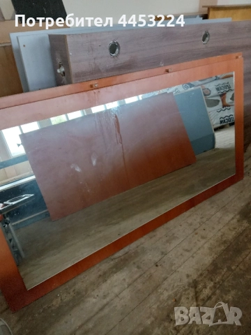 Пробна за магазин за дрехи и решетка за стена за аксесоари , снимка 6 - Стелажи и щандове - 51848292