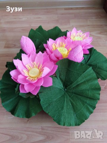 Цветя от креп хартия-лотос, снимка 2 - Изкуствени цветя - 26291938