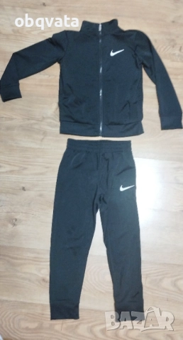 Оригинален Детски анцунг Nike