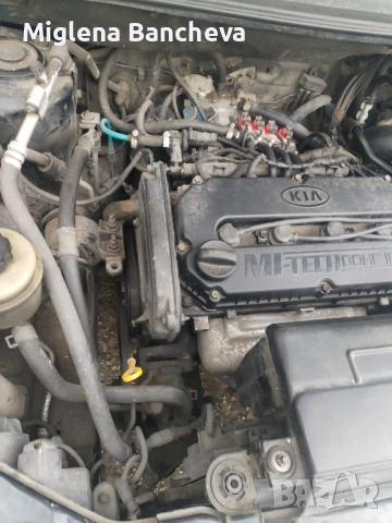 Киа Каренс, снимка 8 - Автомобили и джипове - 52775958