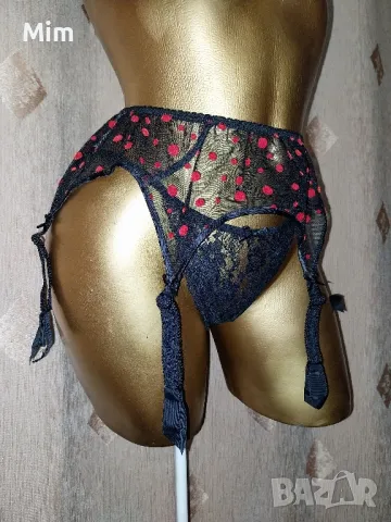 S Черни прашки и колан на червени точки с жартиери за чорапи , снимка 4 - Бельо - 47390747