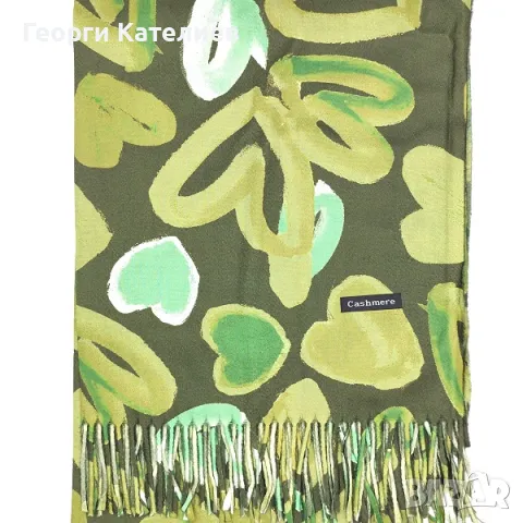 Луксозен дамски зимен комплект в зелено със сърца-Кашмирен шал и ръкавици Код на продукта:DAK-4, снимка 2 - Шалове - 48109844