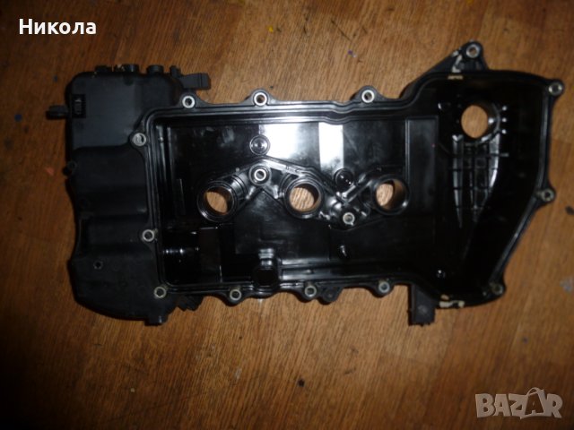 Капак на глава Пежо 107 1.0 68 к.с, снимка 2 - Части - 40450794