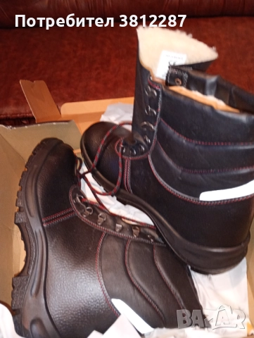 Удобни и топли зимни обувки тип кубинки 47 номер., снимка 2 - Други - 52691466