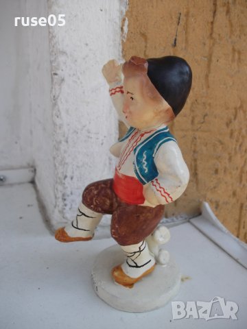 Танцьор на народни танци керамичен от соца, снимка 4 - Други ценни предмети - 37169608
