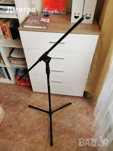 Стойка за микрофон Soundking