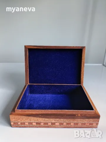 Кутия за бижута от Индия. Дървена с кадифе и богата орнаментика. , снимка 6 - Други - 48788332