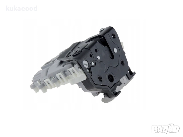 Брава за врата Audi A5 F5, снимка 2 - Части - 51821033