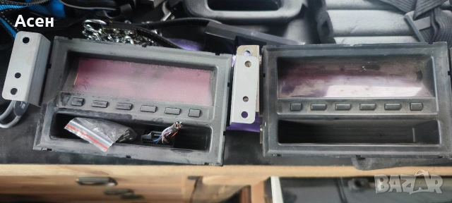 Кутия за бордовия компютър на Митсубиши Л200